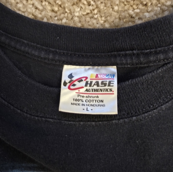 Chase Authentic - Picture 3 of 4